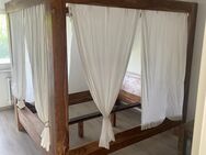 Himmelbett aus Sheesham-Holz - Uttenreuth