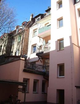 *Leicht zu händelndes 13-Parteienhaus (MIETERHÖHUNGSPOTENTIAL) in super vermietbarer Lage*l - Nürnberg