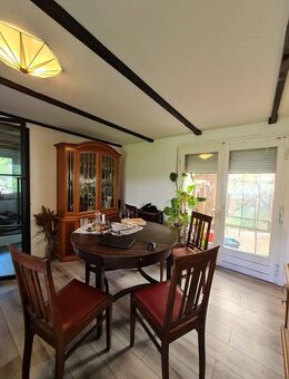 Mit Herzblut ein Paradies erschaffen, Einfamilienhaus ebenerdig mit Baugrundstück, auch Mietkauf - Neuhaus (Oste)