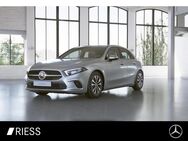 Mercedes A 200, Kompaktlimousine, Jahr 2021 - Rottweil