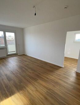 Hier lässt es sich Wohnen! Helle 2-Zimmer-Wohnung mit Balkon! - Halberstadt