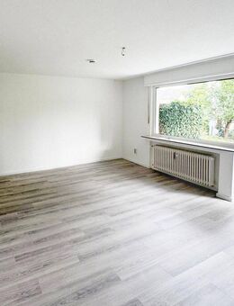 Helle Wohnung mit Garage und eigenem Garten in ruhiger Sackgassenlage - Herne