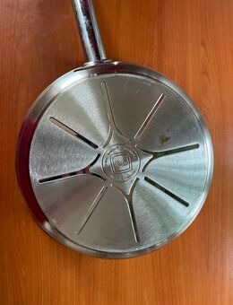 Edelstahlpfanne (Fissler 30 cm) - Bovenden
