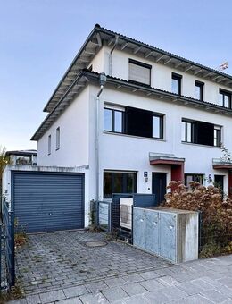 Platz für die ganze Familie: Reiheneckhaus in München (Solln) - München