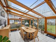 Idyllisch gelegenes Zweifamilienhaus mit tollem Grundstück und vielen Möglickeiten! - Elchesheim-Illingen