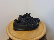 NIKE Air Max 90 Essential schwarz full black EU 45 UK 10 US 11 Sohle porös - Essen