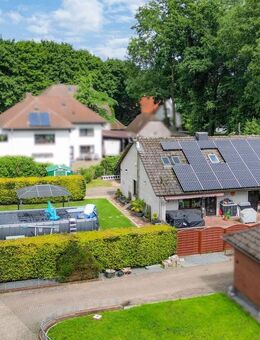 Neuer Preis - Einfamilienhaus mit Garten, Pool und PV Anlage - Hemmoor