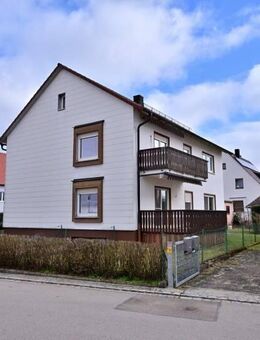 OG 3,5 Zimmer Wohnungen mit Erstbezug nach Sanierung - Herrieden