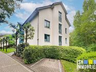Stade-Hohenwedel: Schön geschnittene 3-Zimmer Wohnung mit sehr ansprechender Terrasse - Stade (Hansestadt)