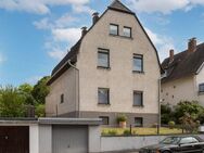 Leverkusen-Opladen: Großes Zweifamilienhaus mit schönem Garten und Garage - Leverkusen