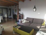 Großzügige 2-Zimmer DG Wohnung in Arnum mit Süd-Terrasse, Einbauküche, Dusch- und Wannenbad - Hemmingen (Niedersachsen)
