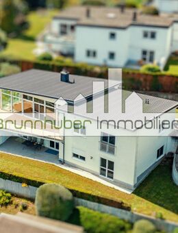PROVISIONSFREI: Exklusive Villa mit traumhaftem Ausblick an der Haardt zu verkaufen - Schweinfurt