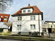 HORN IMMOBILIEN ++ Neubrandenburg Mehrfamilienhaus in guter Lage, sanierungsbedür. -nicht vermietet- - Neubrandenburg