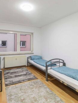 Ansprechender Zustand: 2-Zi.-Etagenwohnung in urbaner Lage - Mannheim