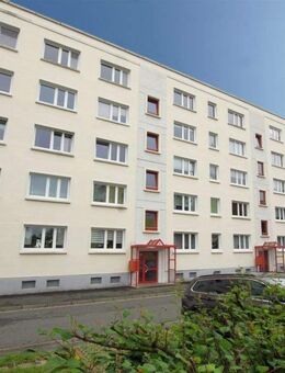 Helle, familienfreundliche 3-Raum-Wohnung mit Balkon - Plauen
