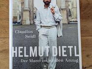 Helmut Dietl - Der Mann im weißen Anzug - Augsburg
