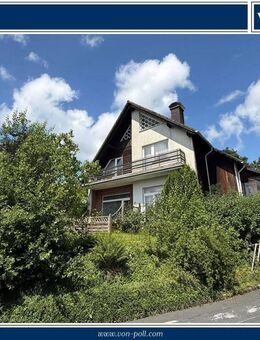Großes Einfamilienhaus in ruhiger, sonniger Lage mit ca. 190 m² Wohnfläche, Garage und Grundstück - Clausthal-Zellerfeld