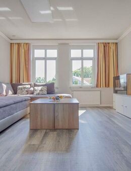 Solide Anlage auf Usedom: Neuwertige ETW mit Balkon und Stellplatz in Karlshagen - Karlshagen