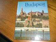 Bildband von Budapest mit 93 Farbfotos von Péter Dobai - Leipzig Ost