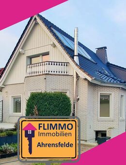 Hausglück für Pendler und Familien: mit Keller, Pool, Kamin - Ahrensfelde
