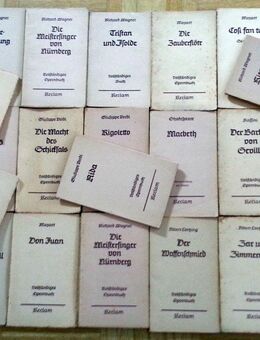 Sammlung alter Schauspiel- , Opern-Text- und Notenbücher - Hamburg