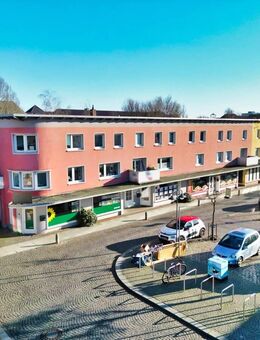 Kapitalanlage/Rendite - Mehrfamilienhaus in bester Innenstadtlage - 6 Wohnungen & 3 Gewerbeeinheiten - Husum (Schleswig-Holstein)