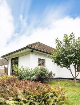 Attraktiver Bungalow mit Weitblick ins Grüne - Buxtehude