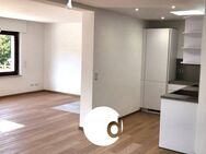 Hochwertige DG-Wohnung mit großem Westbalkon in ruhiger Aussichtslage - Filderstadt