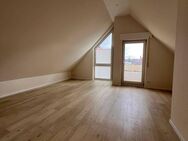 ZU VERMIETEN: Top geschnittene 5-Zimmer Maisonette Wohnung mit 3 Loggien und 2 Stellplätzen in 1a Wohnlage von Bad Sassendorf - Bad Sassendorf