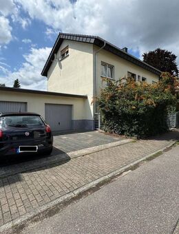 ++Mehrfamilienhaus mit naturbelassenem Garten in Sandhausen++ - Sandhausen