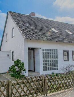 Wohnen mit Charme: Einfamilienhaus inklusive Garage auf Erbpachtgrundstück - Cremlingen