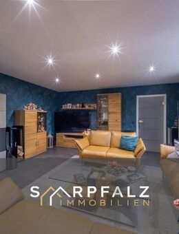 Kamingeflüster: Einfamilienhaus mit zusätzlicher Wohnung - Bexbach