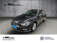 VW Passat Variant, 2.0 TDI Elegance elkt, Jahr 2023 - Rheda-Wiedenbrück