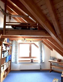 Hätten Sie es gerne individuell? Hier bitteschön.... hübsches großzügiges Einfamilien-Reihenhaus in Wyhlen! - Grenzach-Wyhlen