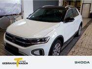 VW T-Roc, 1.0 TSI STYLE, Jahr 2023 - Werdohl