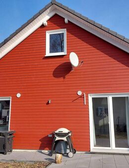 Sonniger und moderner Bungalow im Schwedenhaus-Stil von 2022 provisionsfrei - Borkwalde