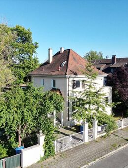 Ehemalige Unternehmervilla mit Park-ähnlichem Garten in Nürnberg-Eibach - Nürnberg