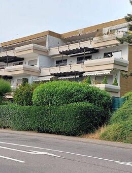 eigene 30 m² große Südterrasse - Sankt Ingbert