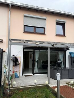 ****Sehr gepflegtes Reihenmittelhaus in Bremen (Stuhr-Varrel) - mit Garage - zu verkaufen **** - Stuhr