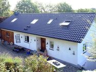 Einfamilienhaus mit Einliegerwohnung -Luxux pur- unverbaubarer Blick- Provisionsfrei f.den Käufer - Solingen (Klingenstadt)
