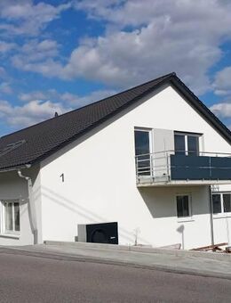 Neubau, gemütliche Dachgeschoßwohnung, wohnen in ruhiger Aussichtslage - Neckartailfingen