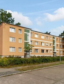 Potenzial zum Wohntraum in Qualitätswohnlage mit Balkon und freien Stellplätzen! - Berlin