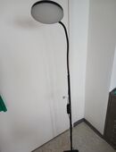 Stehlampe Neu mit Fernbedienung, LED Leselampe. in 80992