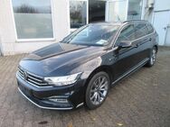 VW Passat Variant, 2.0 TDI R-Line, Jahr 2022 - Bergkamen