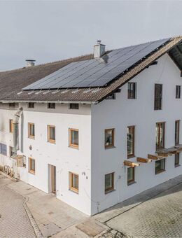 Wohnen und Arbeiten unter einem Dach - Saniertes Bauernhaus mit großem Nebengebäude - - Emmering (Landkreis Ebersberg)