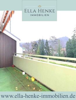 Burgbergblick: Gemütliche 2-Zimmer-Wohnung mit 2 Bädern + großem Balkon in Toplage im Kurviertel. - Bad Harzburg