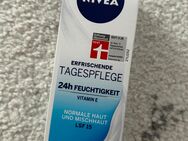 Nivea erfrischende Tagespflege 24h Feuchtigkeit mit Vitamin E, LSF15 - Eisenberg (Pfalz)