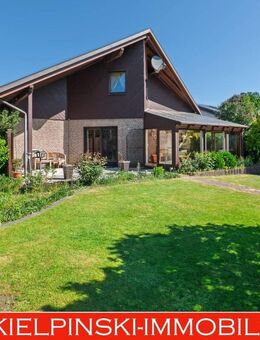! Großzügiges Einfamilienhaus mit sonnigem Garten und Vollkeller ! - Ellerau