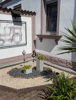 Charmantes Einfamilienhaus, liebevoll gepflegt, bezugsfertig mit Sauna & viel Fläche für Hobby oder Gewerbe - Parthenstein