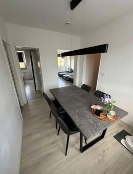 Helle 3,5-Zimmer, 70qm, neue EBK, gr. Balkon, Stellplatz in Detmerode - Wolfsburg